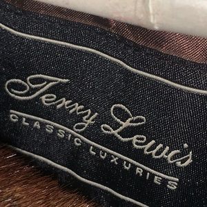 Ladies faux fur coat